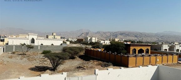 5 bedrooms Villa in Al Qusaidat, UAE No. 94533 29