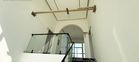 5 bedrooms Villa in Al Qusaidat, UAE No. 94533 3