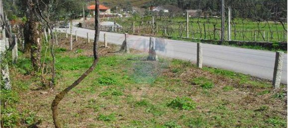 180m² Land in Vila Verde, Portugal No. 33720 3