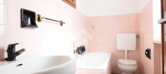 6-Zimmer Haus in Chatillon, Italy, Nr. 159156 5