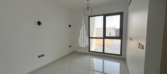 5 chambres Villa à Abu Dhabi, UAE No. 25471 5