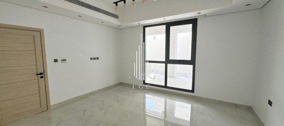 5 chambres Villa à Abu Dhabi, UAE No. 25471 4