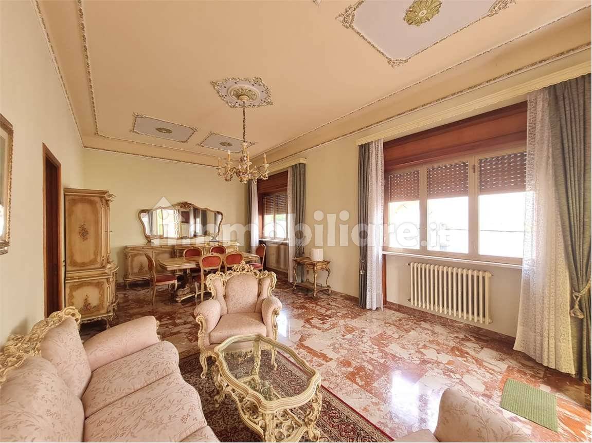 2 غرف نوم منزل في Collepasso, Italy رقم 124302