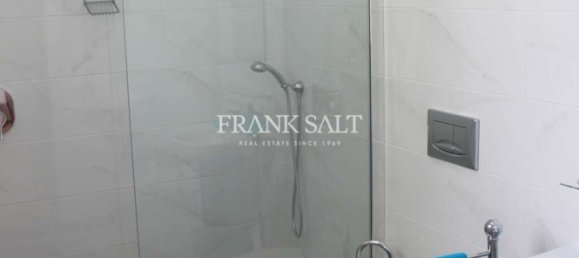 Ático de 3 dormitorios en Swieqi, Malta No. 8698 7