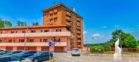 3 bedrooms Apartment in Settala, Italy No. 88477 2