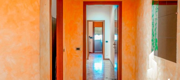 3 bedrooms Apartment in Settala, Italy No. 88477 7
