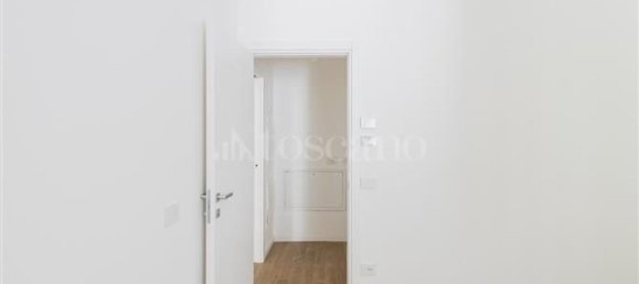 2 rooms Apartment in Milan, Italy No. 338140 16