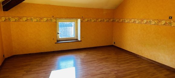 3 chambres Appartement à Arches, France No. 244733 2