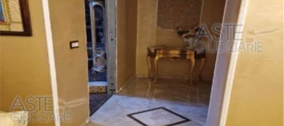 3 Schlafzimmer Wohnung in Catania, Italy, Nr. 220868 7