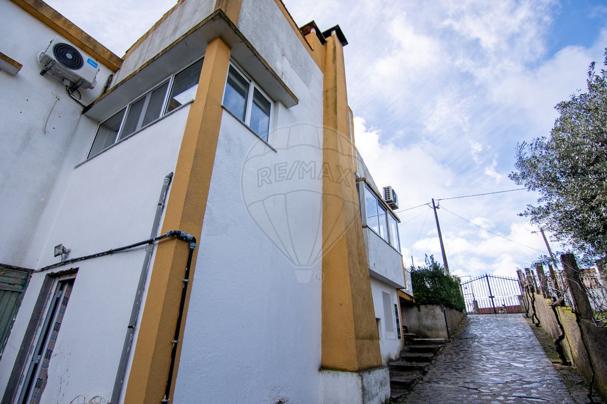 5 bedrooms House in Perais, Portugal No. 177604