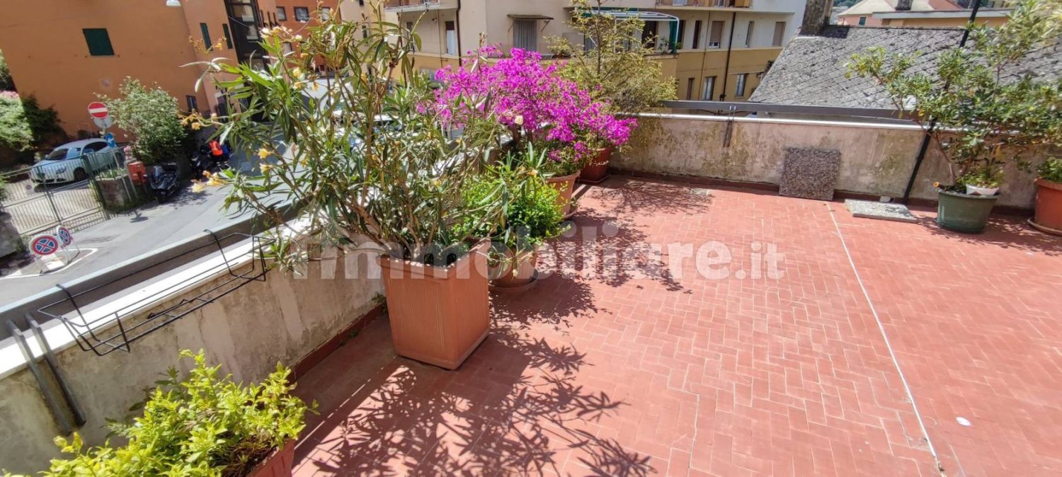 3 bedrooms Apartment in Genoa, Italy No. 179732