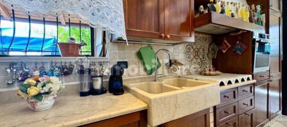 5 bedrooms House in Brescia, Italy No. 260695 13