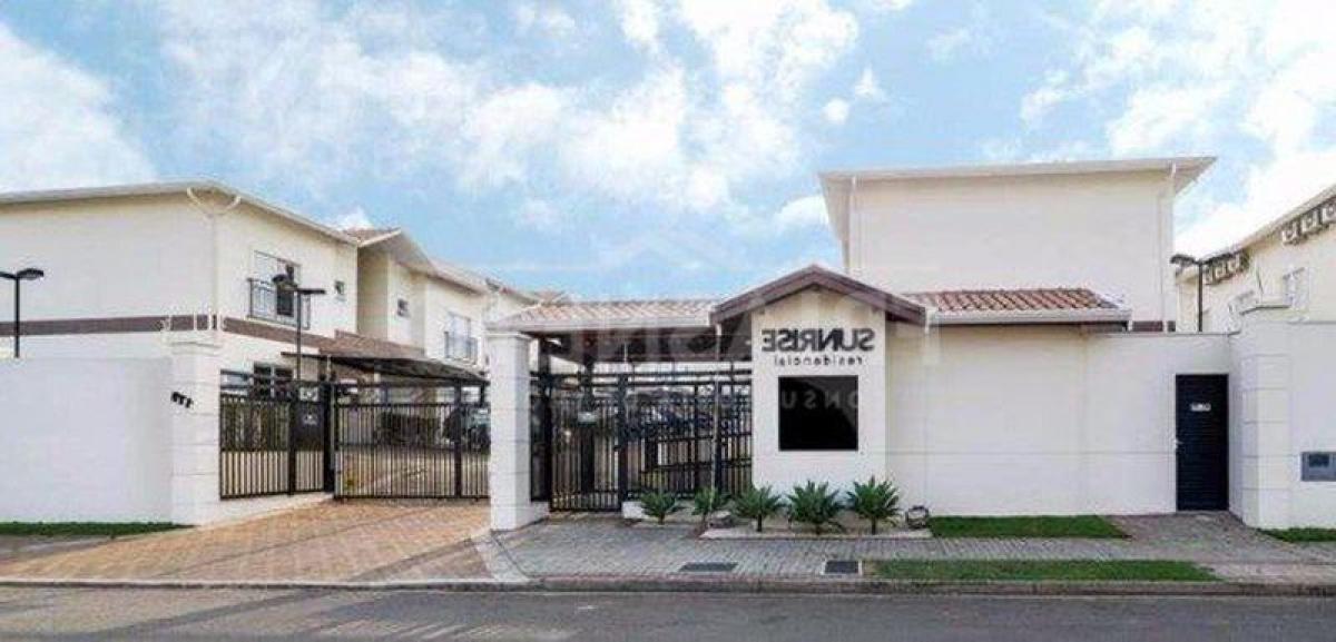 Casa de 3 dormitorios en Sao Paulo, Brazil No. 559739