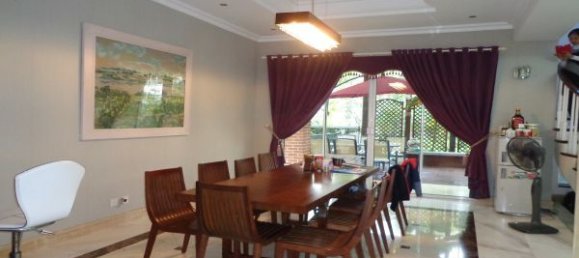 4 bedrooms Villa in Tay Ho, Vietnam No. 3204 8