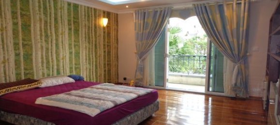 4 bedrooms Villa in Tay Ho, Vietnam No. 3204 23