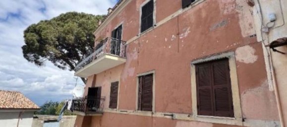 14غرفة منزل في Monte Porzio Catone, Italy رقم 15197 4