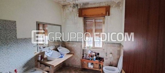 7 rooms Apartment in Forano, Italy No. 32429 8