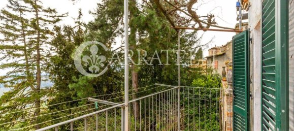 1 bedroom Apartment in Montepulciano, Italy No. 151822 10