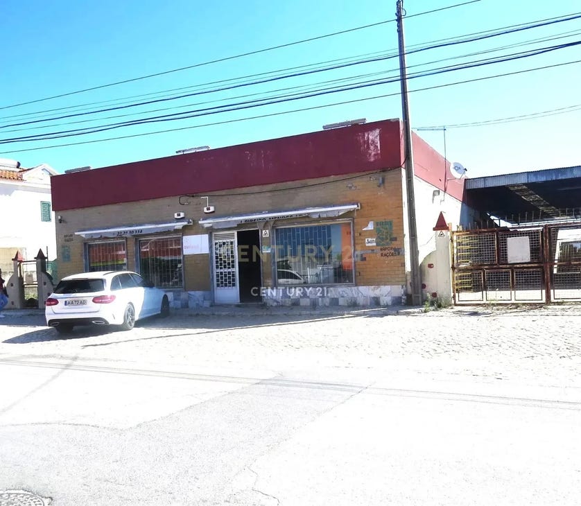  عقار تجاري في Barreiro, Portugal 967متر مربع رقم 236231