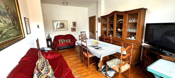 4 rooms Apartment in Lissone, Italy No. 22356 3