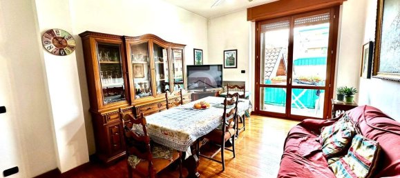 4 rooms Apartment in Lissone, Italy No. 22356 6