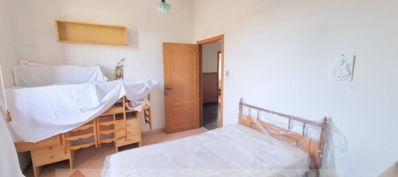 5-Zimmer Haus in Monteprandone, Italy, Nr. 227720 25