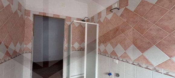 Apartamento de 4 habitaciónes en Ischitella, Italy No. 17818 8