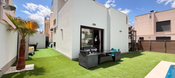 5 bedrooms Villa for sale in Torrevieja, Alicante, Valencian Community, Spain № 365978 30