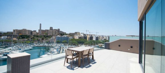 2 bedrooms Penthouse in Ta' Xbiex, Malta No. 9730 4