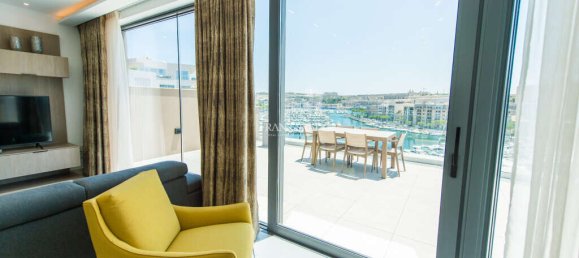 2 bedrooms Penthouse in Ta' Xbiex, Malta No. 9730 5