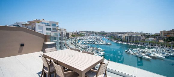 2 bedrooms Penthouse in Ta' Xbiex, Malta No. 9730 3