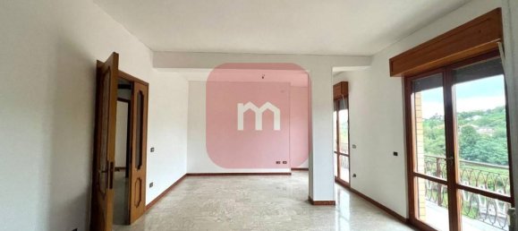 3 bedrooms Apartment in Frosinone, Italy No. 51606 4