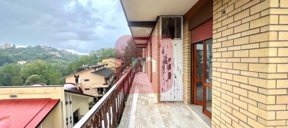 3 bedrooms Apartment in Frosinone, Italy No. 51606 24