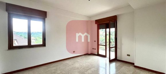 3 bedrooms Apartment in Frosinone, Italy No. 51606 14