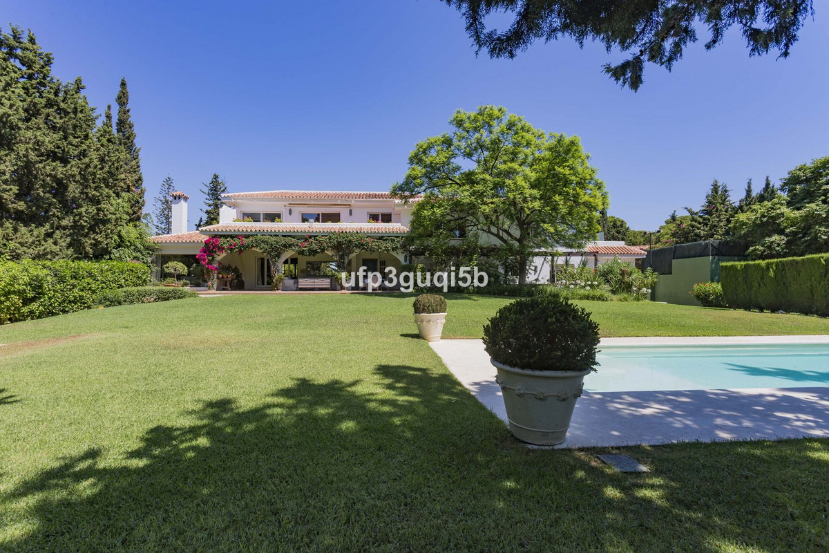 8 bedrooms Villa in Mijas, Spain No. 203204