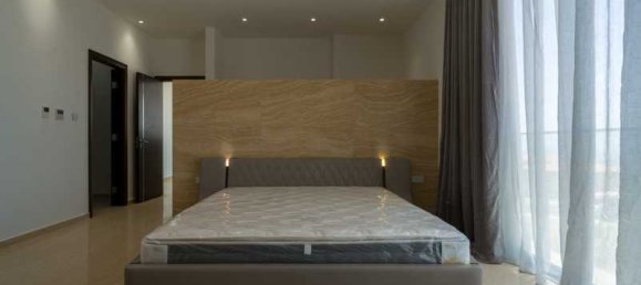 5 bedrooms Villa in Germasogeia, Cyprus No. 20995 13