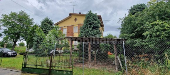 Вилла с 4 спальнями в Гуилья, Италия № 221337 2