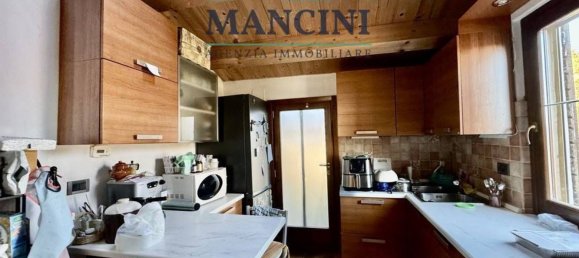 4 rooms House in Castelplanio, Italy No. 83902 21