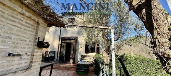 4 rooms House in Castelplanio, Italy No. 83902 26