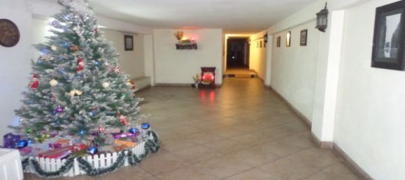 2 bedrooms Apartment in Hoan Kiem, Vietnam No. 6019 2