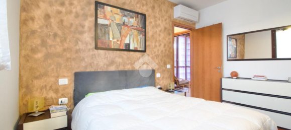 Квартира с 3 комнатами в Реджо Эмилия, Италия № 8607 18