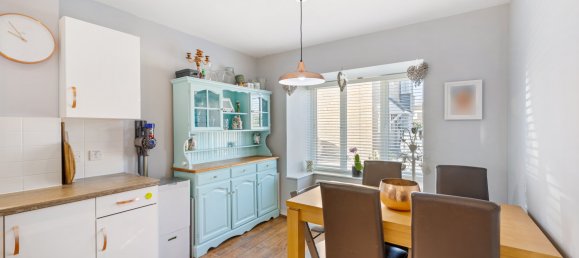 4 bedrooms House in Horley, United Kingdom No. 1032 9