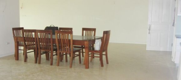 3 bedrooms Apartment in Tay Ho, Vietnam No. 6085 4