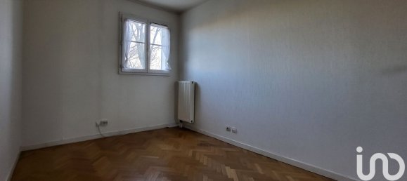 3 Schlafzimmer Wohnung in Villeneuve-la-Garenne, France, Nr. 162316 10