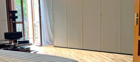 Apartamento de 3 dormitorios en Cremona, Italy No. 271389 14