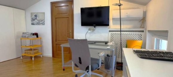 Apartamento de 3 dormitorios en Cremona, Italy No. 271389 33