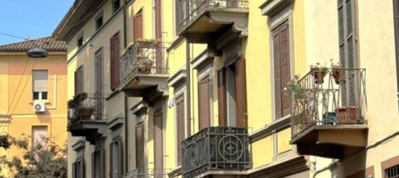 Apartamento de 3 dormitorios en Cremona, Italy No. 271389 39
