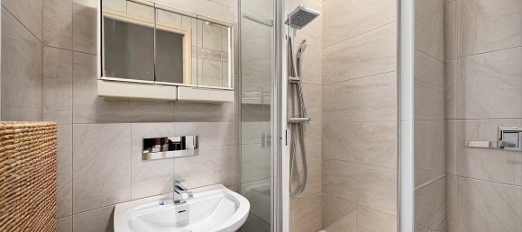 4 bedrooms Villa in Epernay, France No. 60948 24