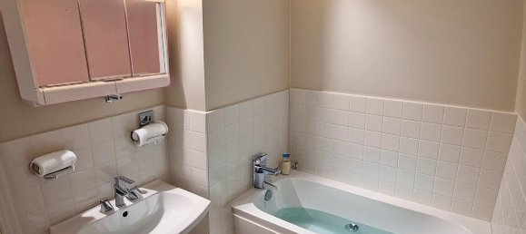 4 bedrooms Villa in Epernay, France No. 60948 17