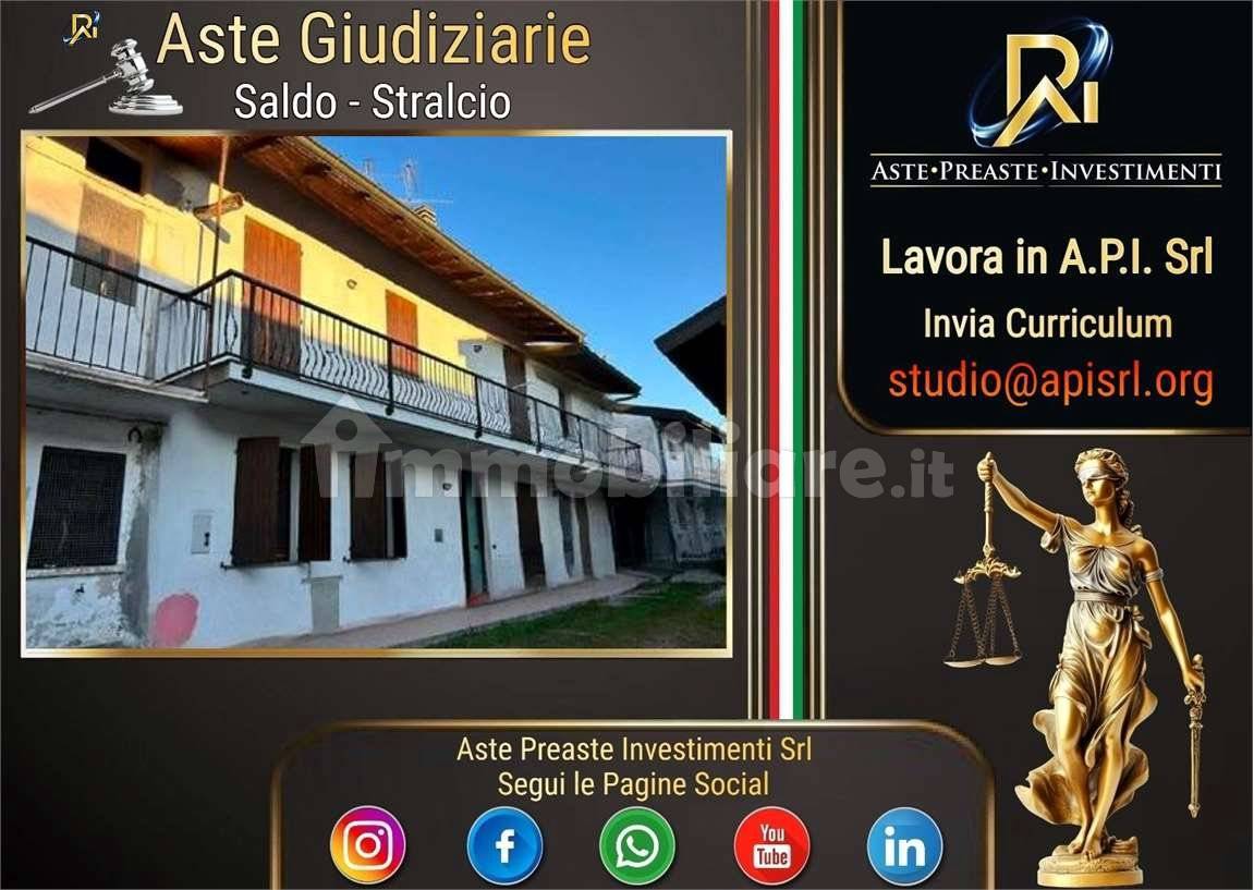 2 bedrooms Apartment in Somma Lombardo, Italy No. 389912